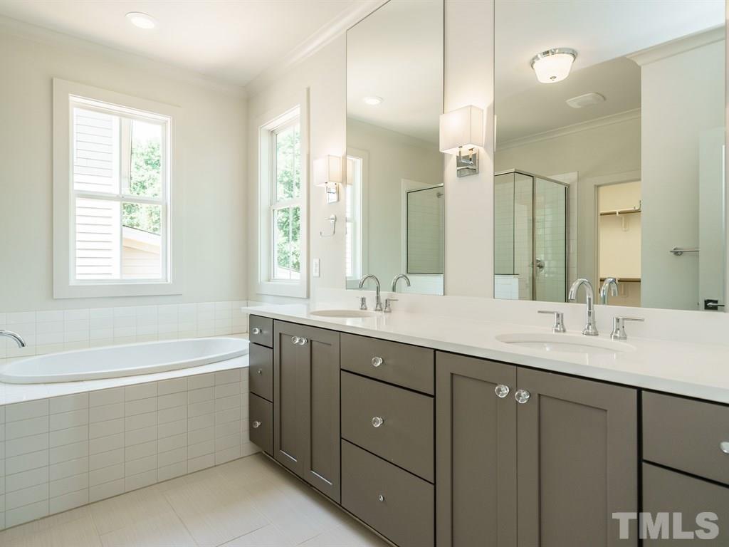 737 Mills Street Raleigh, NC 27608 - Photo 20 of 25