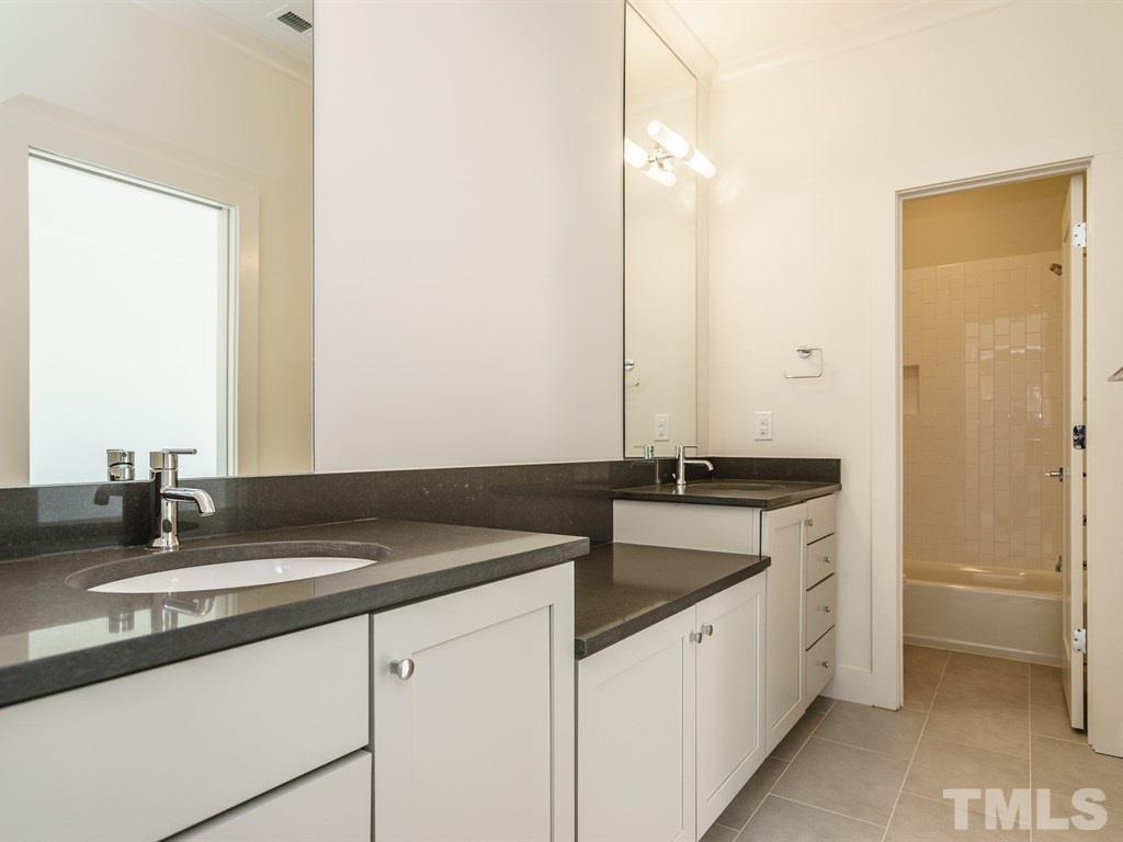 737 Mills Street Raleigh, NC 27608 - Photo 24 of 25