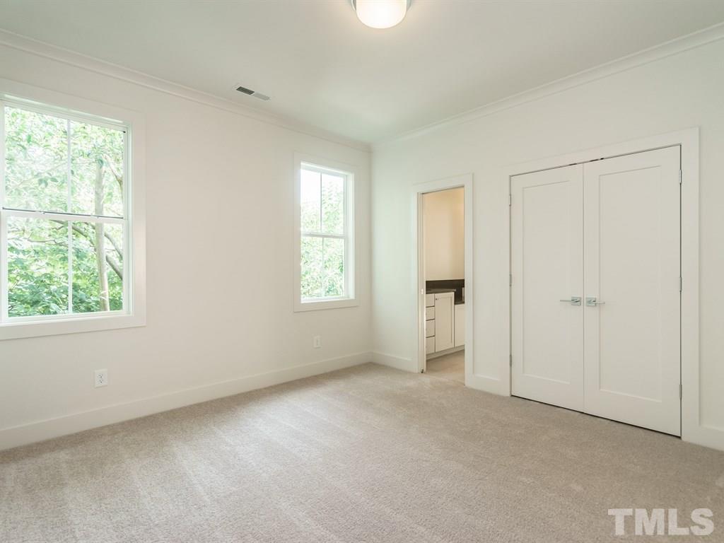 737 Mills Street Raleigh, NC 27608 - Photo 25 of 25