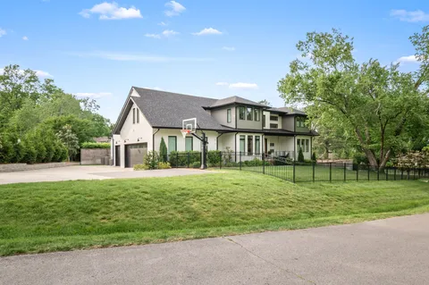 $3,350,000 | 4401 Milesdale Court, Nashville, TN 37204