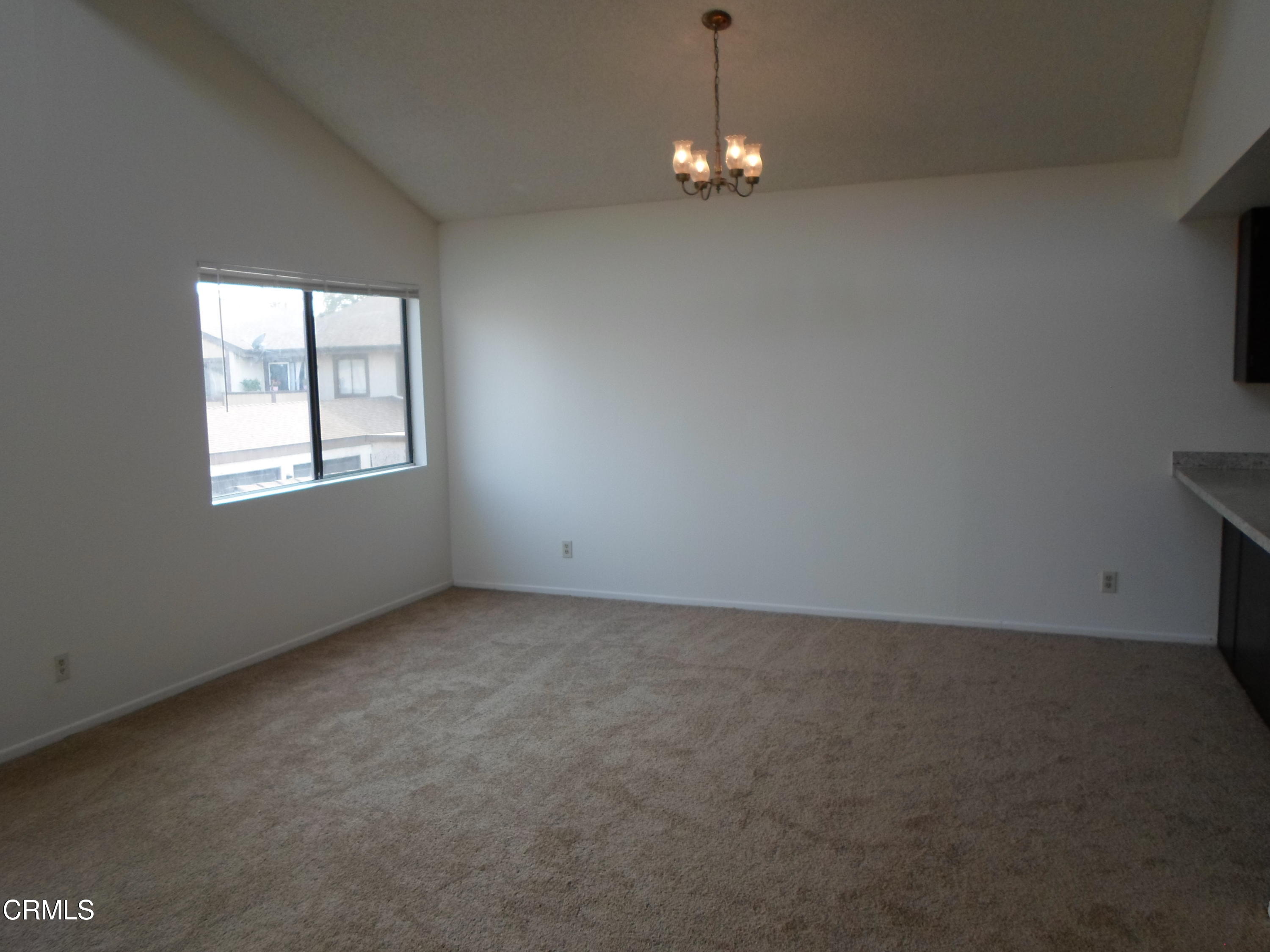 5122 Longfellow Way Oxnard, CA 93033 - Photo 20 of 39 SAM_2092