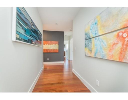 13 Wenlock Road Boston, MA 02122 - Photo 8 of 14