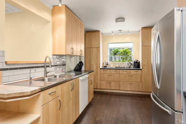 $819,000 | 5642 Yerba Buena Road, Santa Rosa, CA 95409