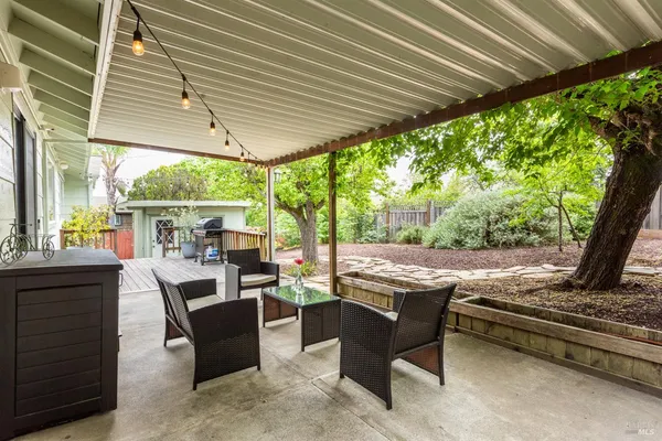 $819,000 | 5642 Yerba Buena Road, Santa Rosa, CA 95409