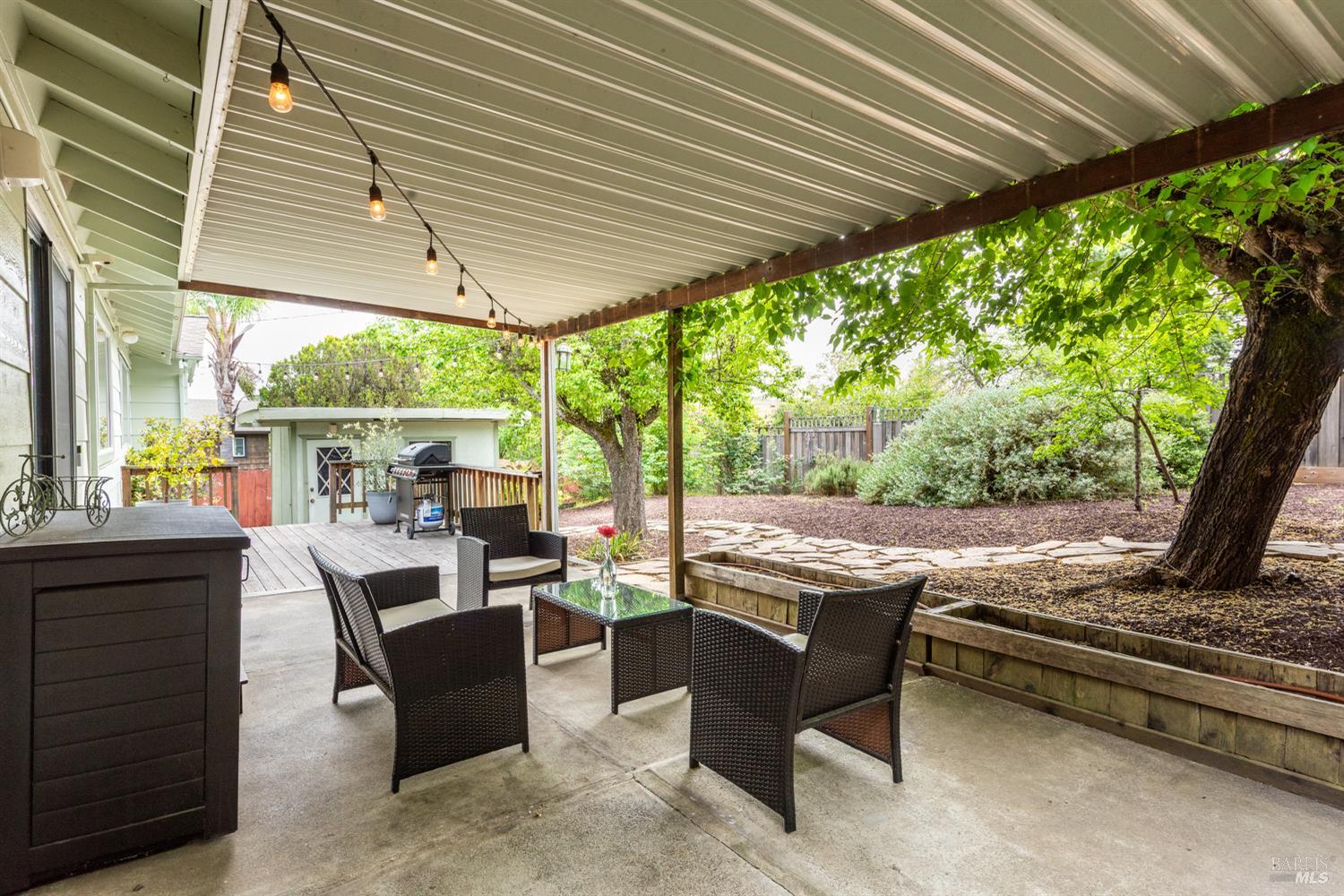 5642 Yerba Buena Road Santa Rosa, CA 95409 - Photo 27 of 34