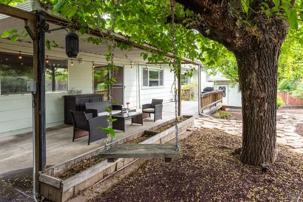 $819,000 | 5642 Yerba Buena Road, Santa Rosa, CA 95409