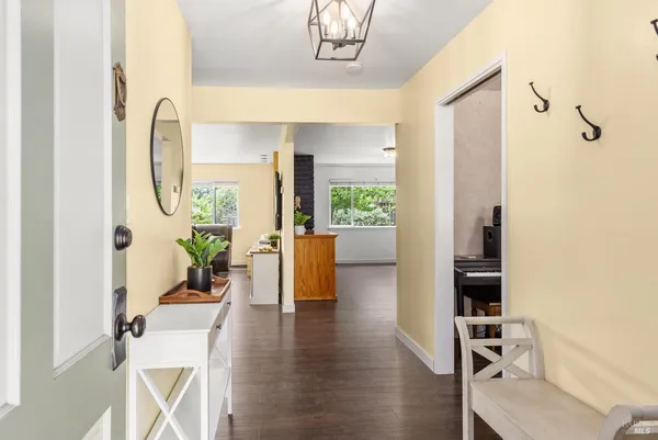 $819,000 | 5642 Yerba Buena Road, Santa Rosa, CA 95409