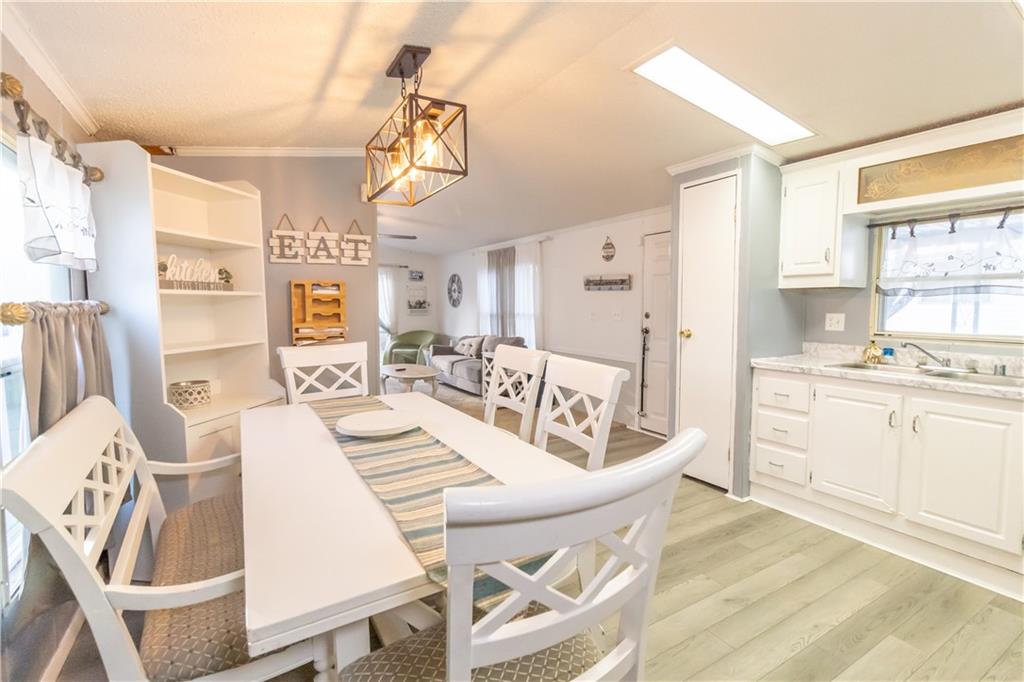 467 Castle Road Washington, PA 15301 - Photo 7 of 16 Gallery Image 7