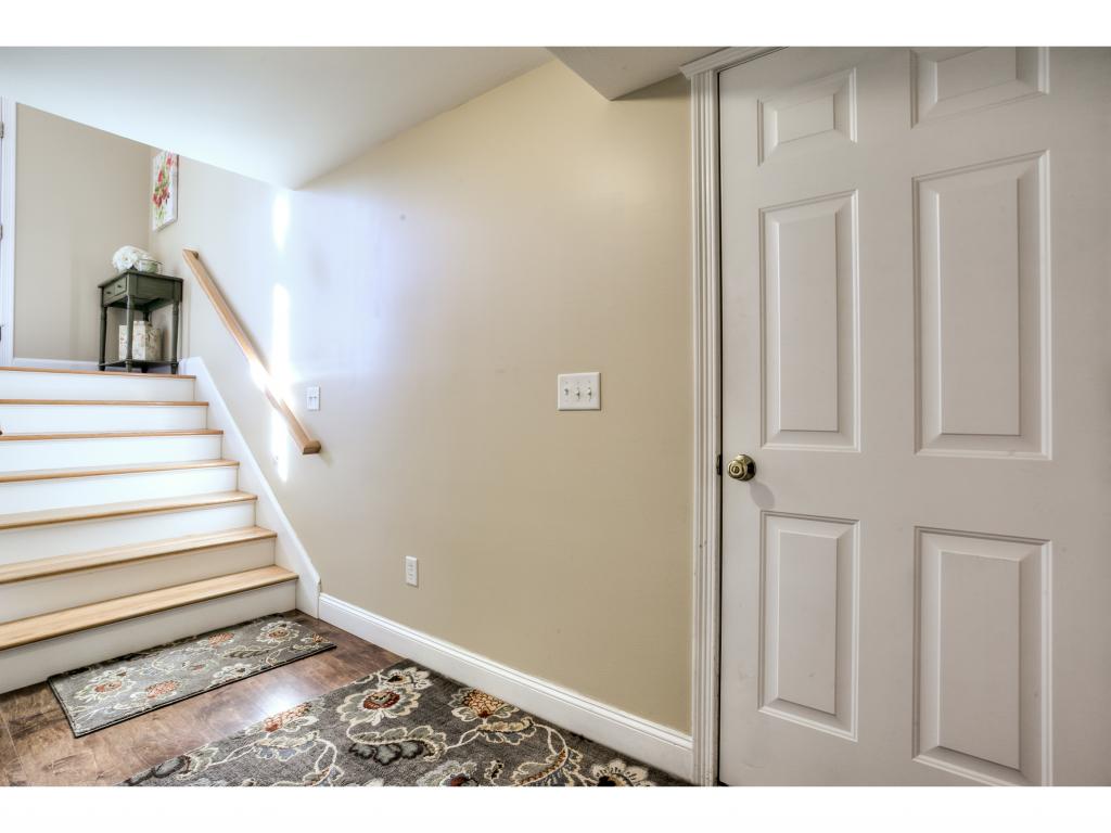 21 Shaker Heights Road, Unit 21 Chester, NH 03036 - Photo 4 of 33