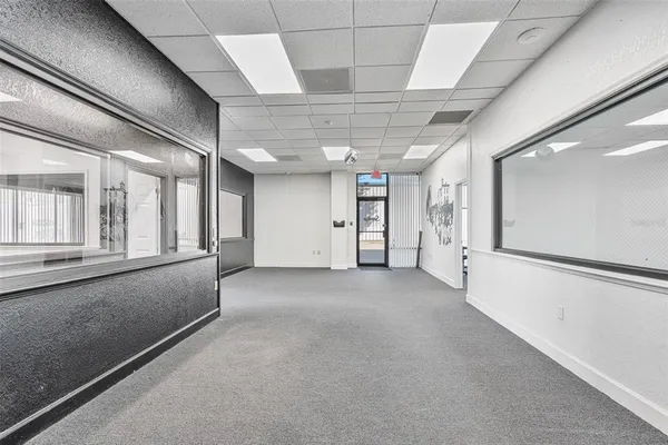 a view of a livingroom with an empty space