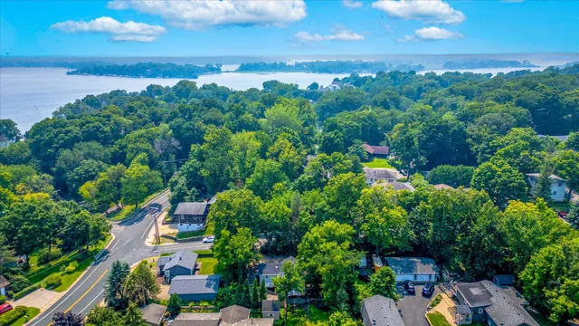 $339,900 | 4518 Manchester Road, Mound, MN 55364