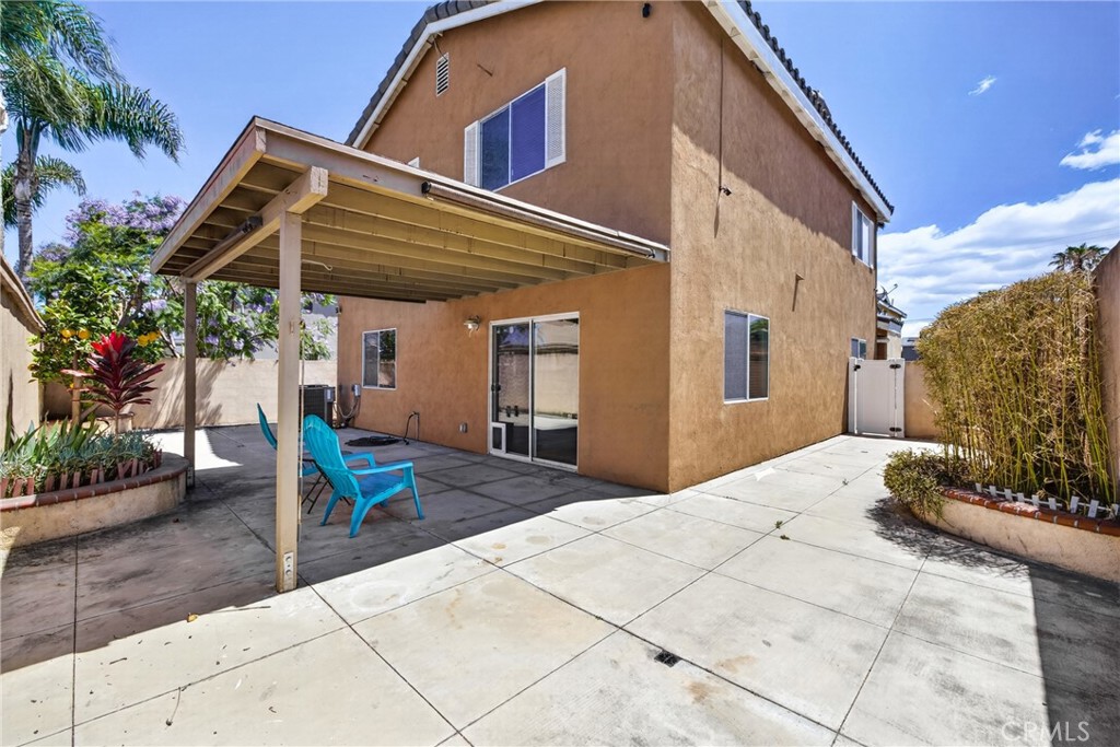 1216 Ashmill Street Carson, CA 90745 - Photo 31 of 48
