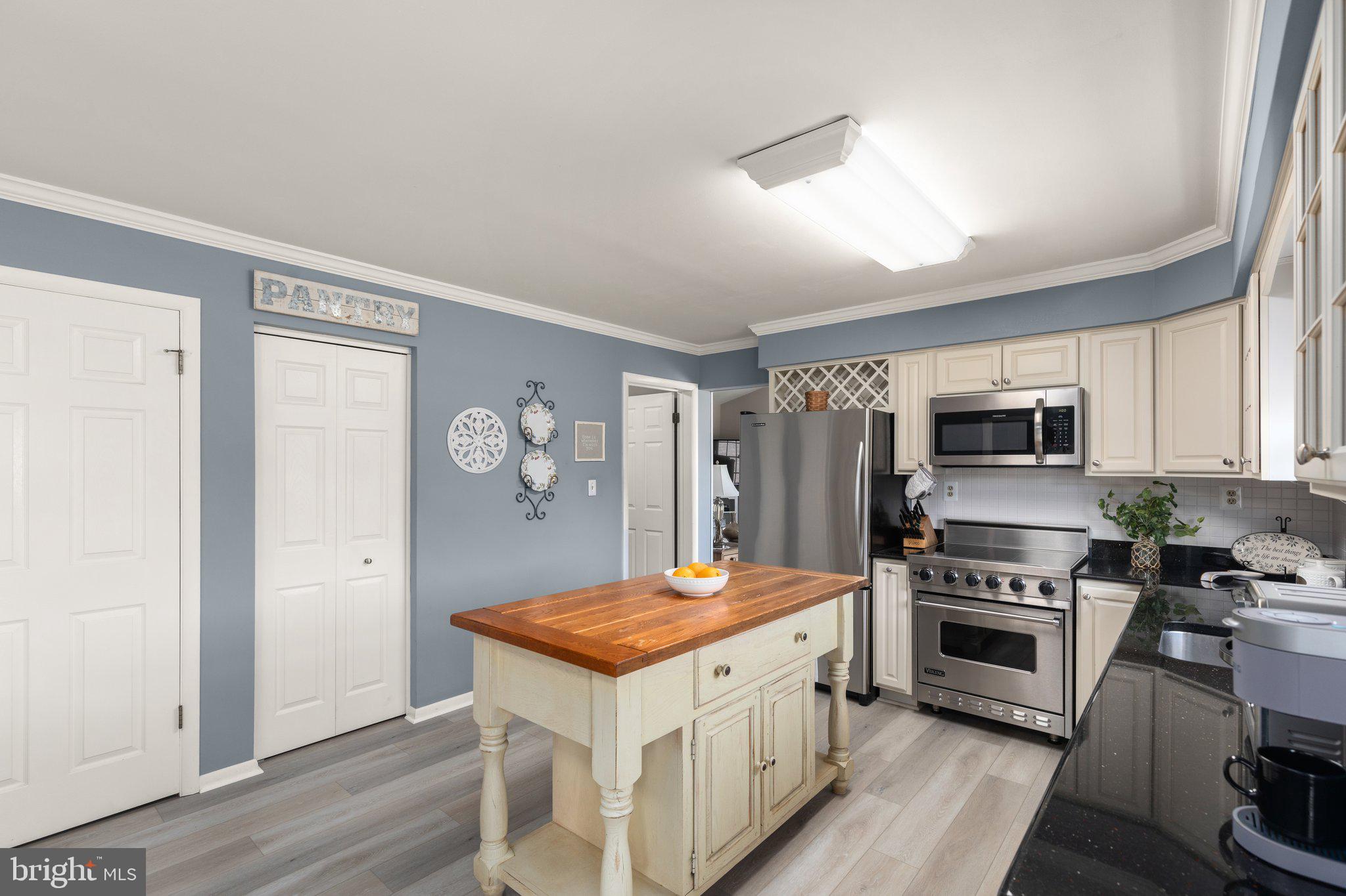 2317 Aquilas Delight Fallston, MD 21047 - Photo 14 of 34