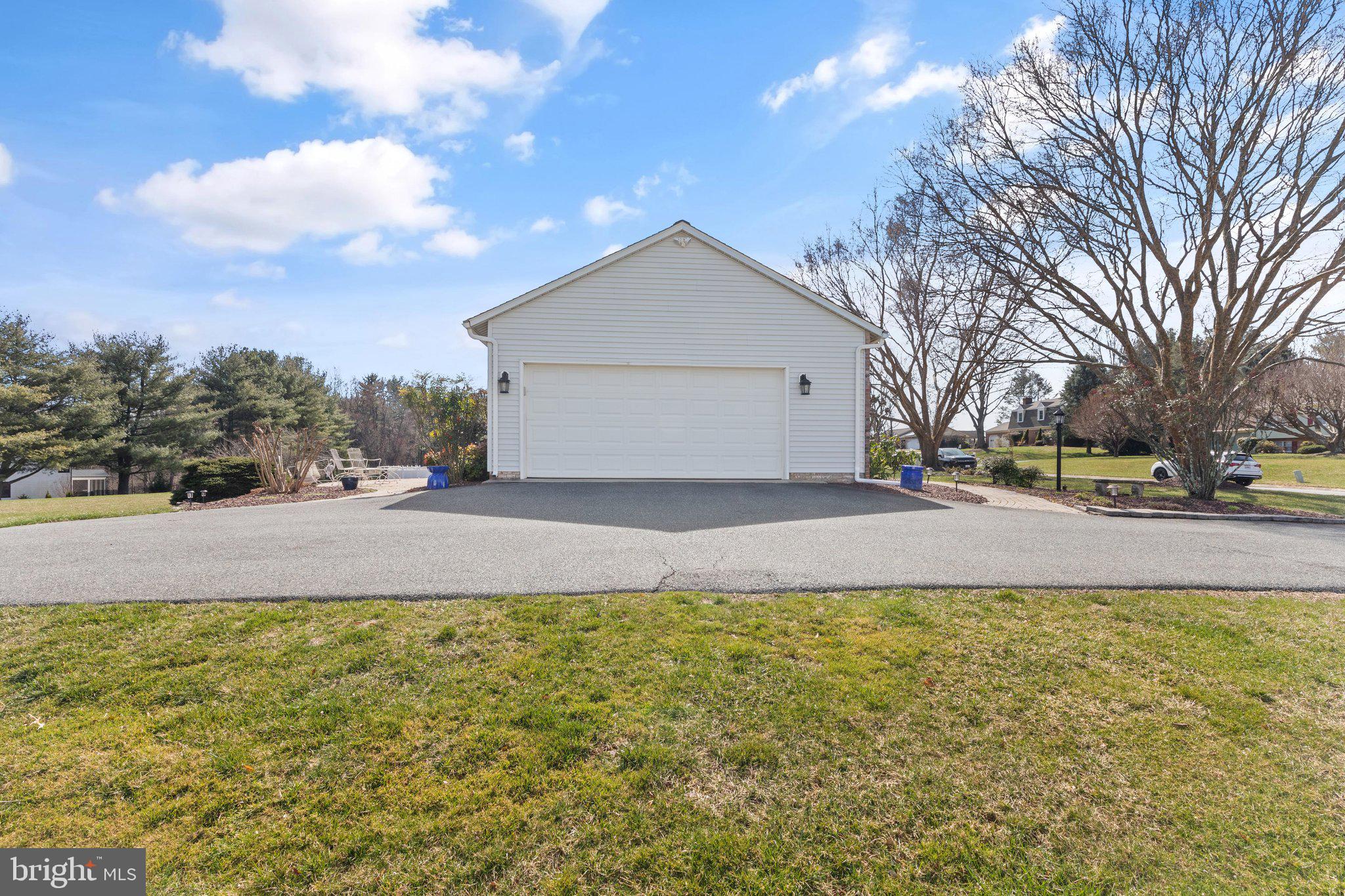 2317 Aquilas Delight Fallston, MD 21047 - Photo 31 of 34