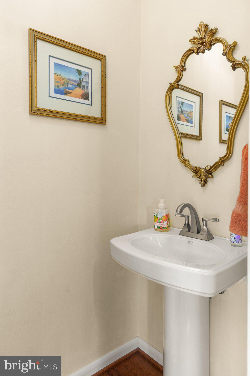 2317 Aquilas Delight Fallston, MD 21047 - Photo 5 of 34