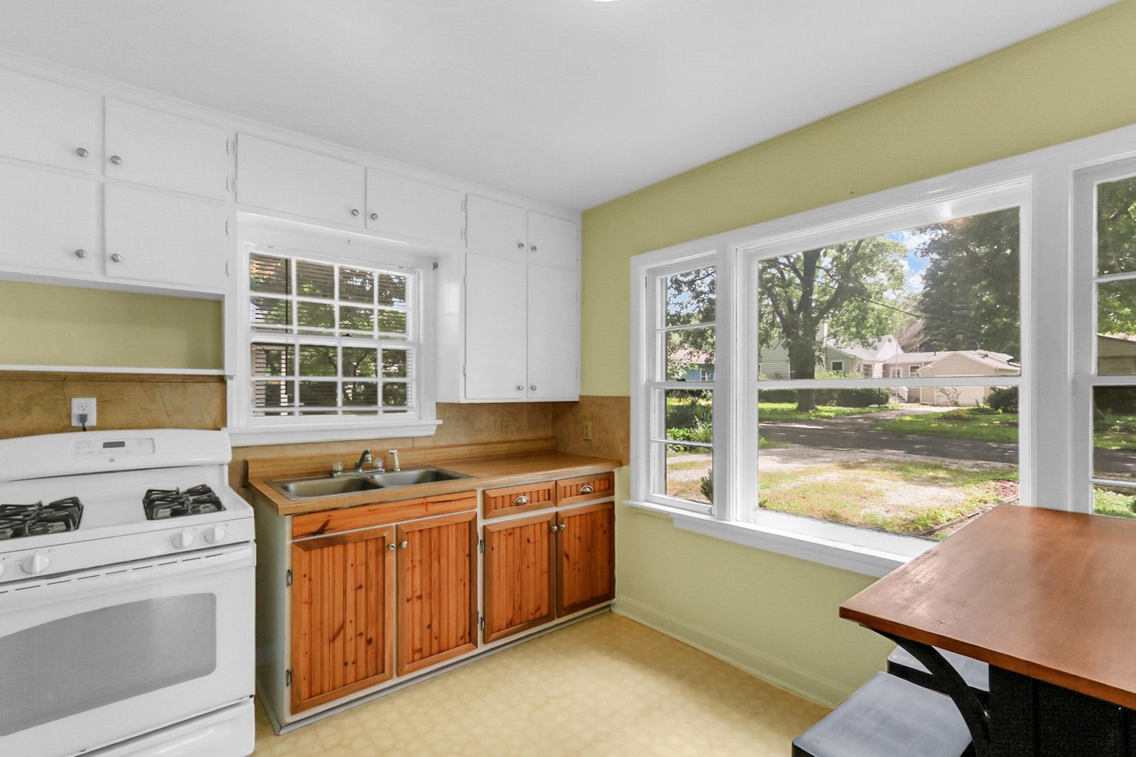 605 South Draper Avenue Champaign, IL 61821 - Photo 10 of 27