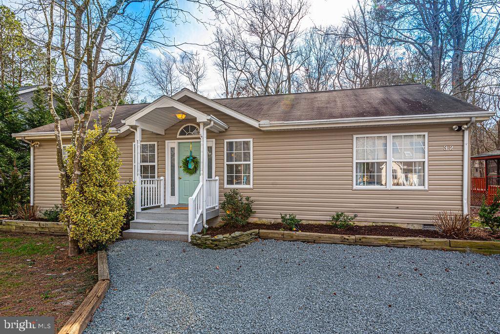 32 Gloucester Road Ocean Pines, MD 21811 - Photo 2 of 32 front of home