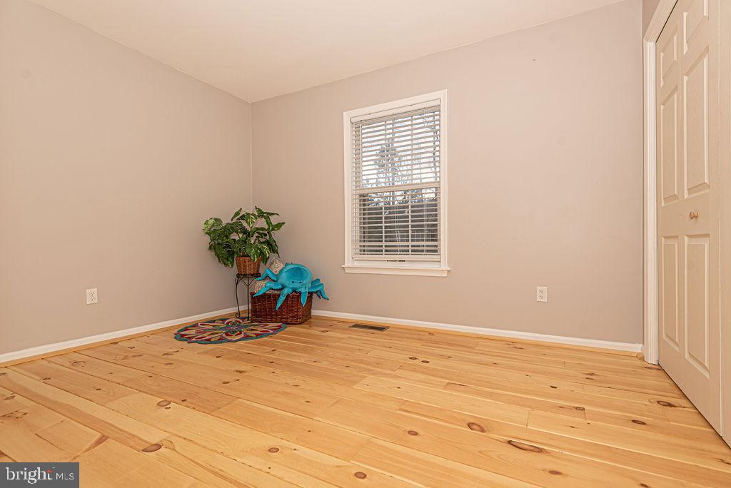 32 Gloucester Road Ocean Pines, MD 21811 - Photo 15 of 32 guest room 1