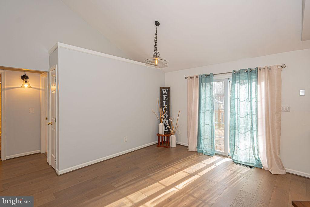32 Gloucester Road Ocean Pines, MD 21811 - Photo 20 of 32 dining area