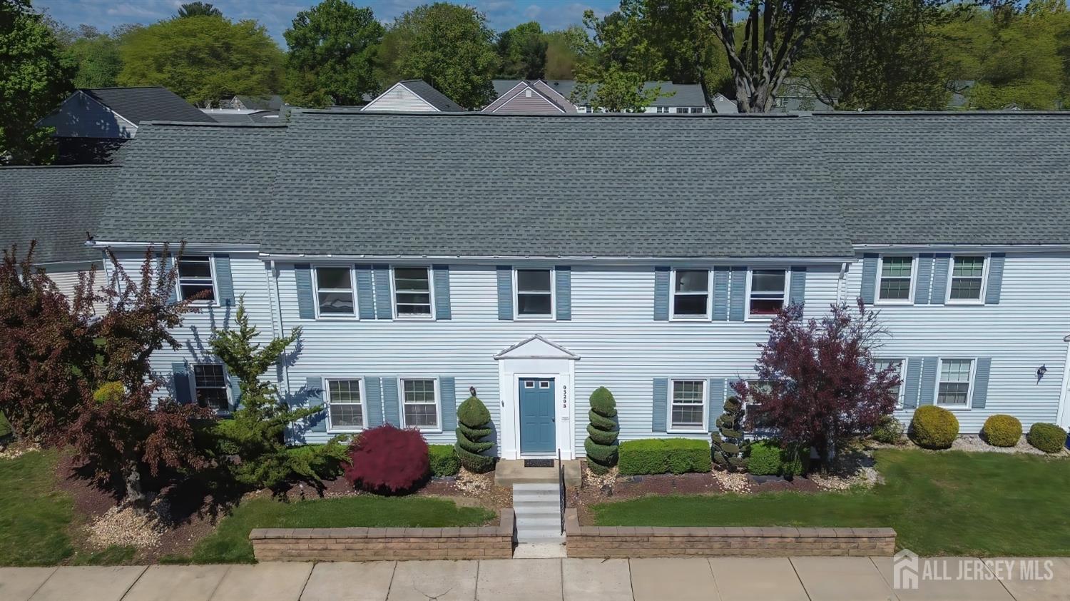 320 Sharon Way, Unit B Monroe Township, NJ 08831 - Photo 2 of 35