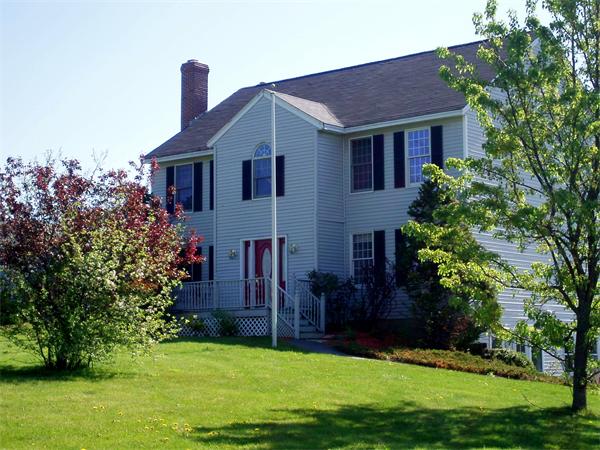 1 Woodman Road Amesbury, MA 01913 - Photo 1 of 18