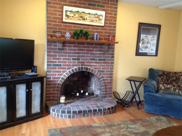 1 Woodman Road Amesbury, MA 01913 - Photo 9 of 18