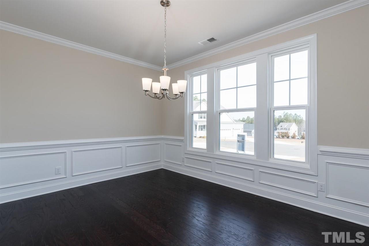 121 Ravencliff Ridge Garner, NC 27529 - Photo 3 of 25 Gallery Image 3