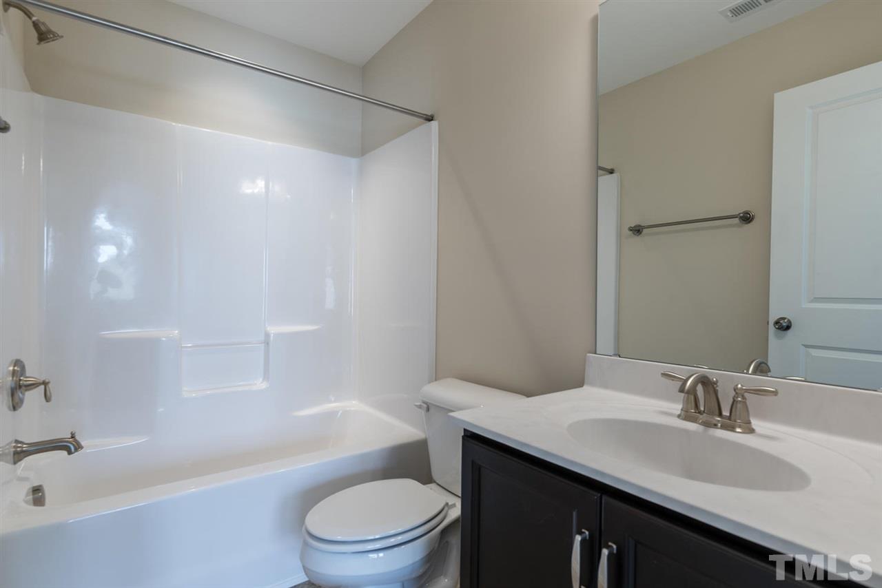 121 Ravencliff Ridge Garner, NC 27529 - Photo 21 of 25 Gallery Image 21