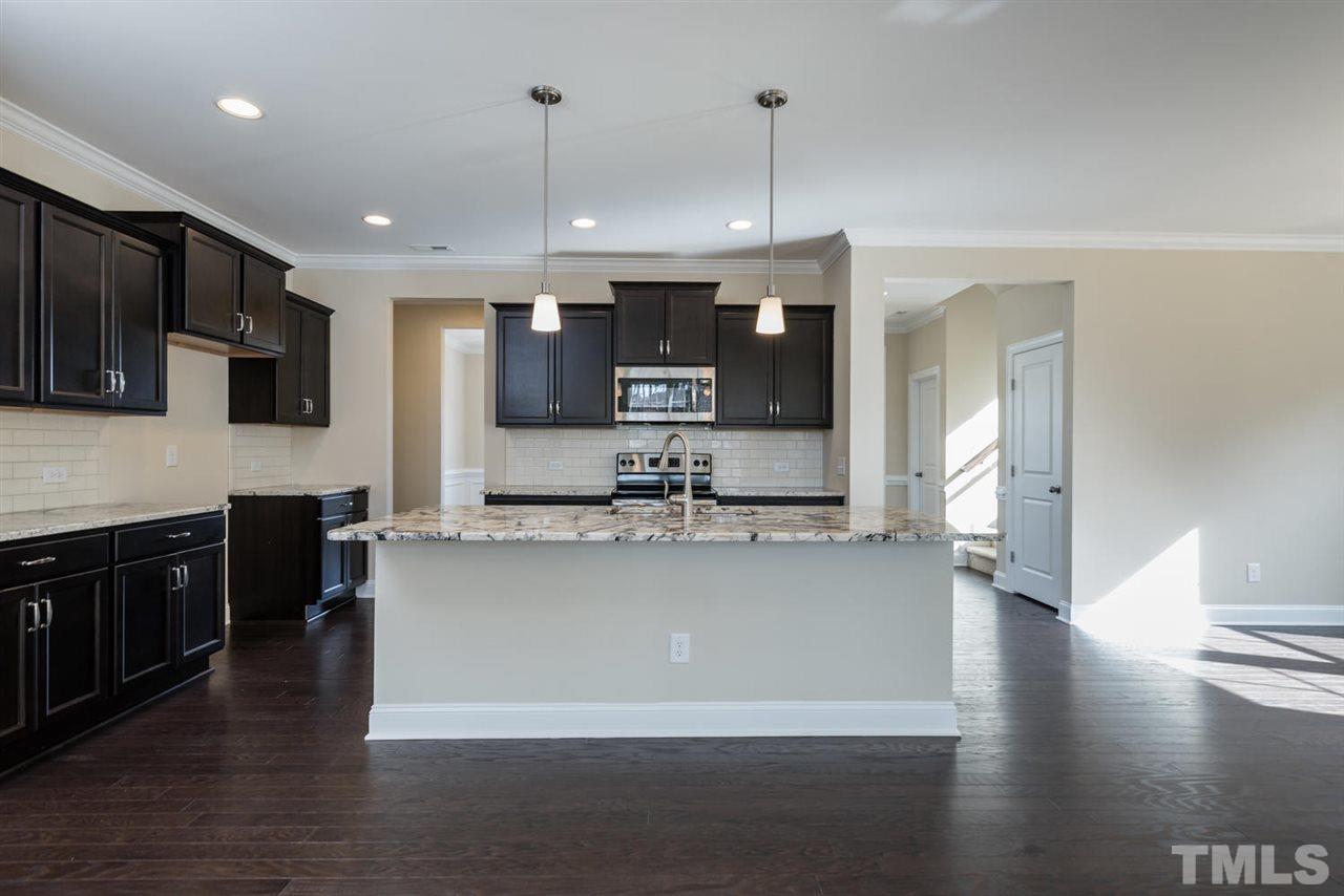 121 Ravencliff Ridge Garner, NC 27529 - Photo 5 of 25 Gallery Image 5