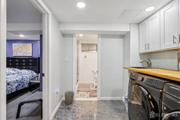 $700,000 | 37 Merker Drive, Edison, NJ 08837
