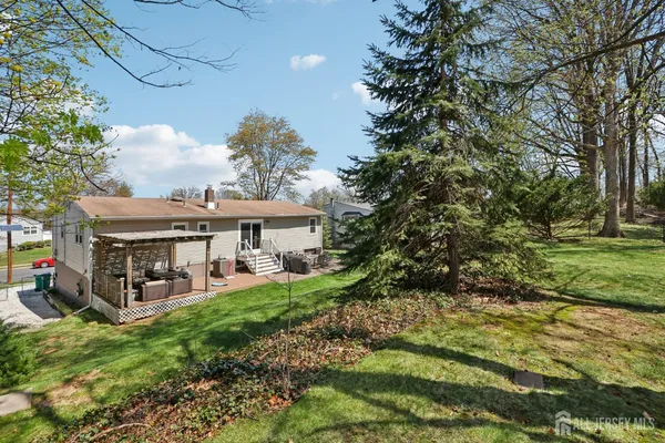 $700,000 | 37 Merker Drive, Edison, NJ 08837