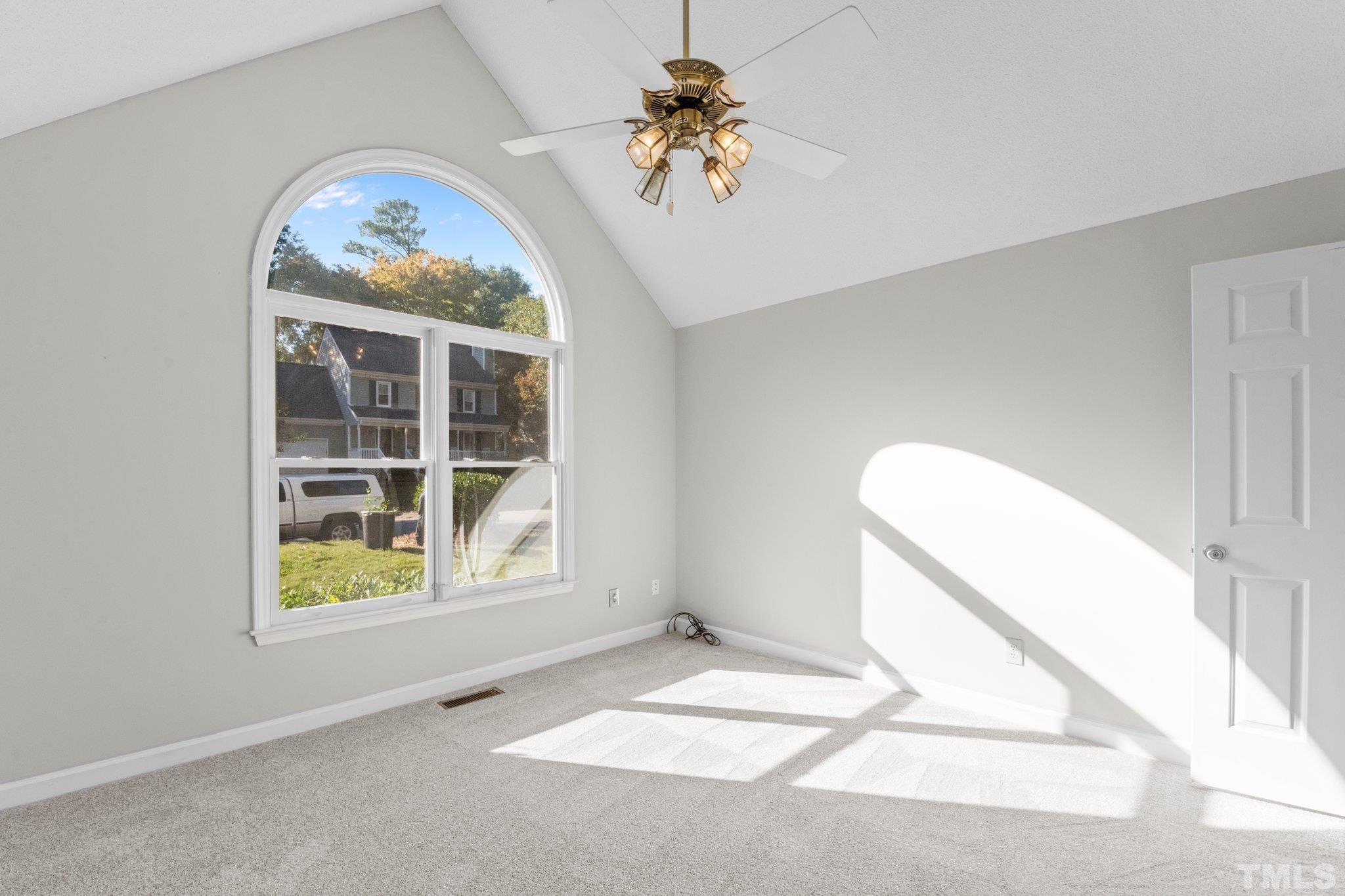 4405 Birmingham Way Raleigh, NC 27604 - Photo 4 of 22
