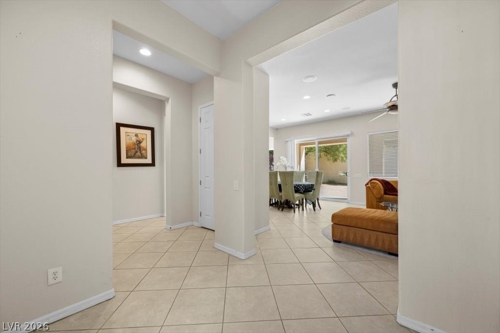 2765 Struan Avenue Henderson, NV 89044 - Photo 10 of 65 Foyer