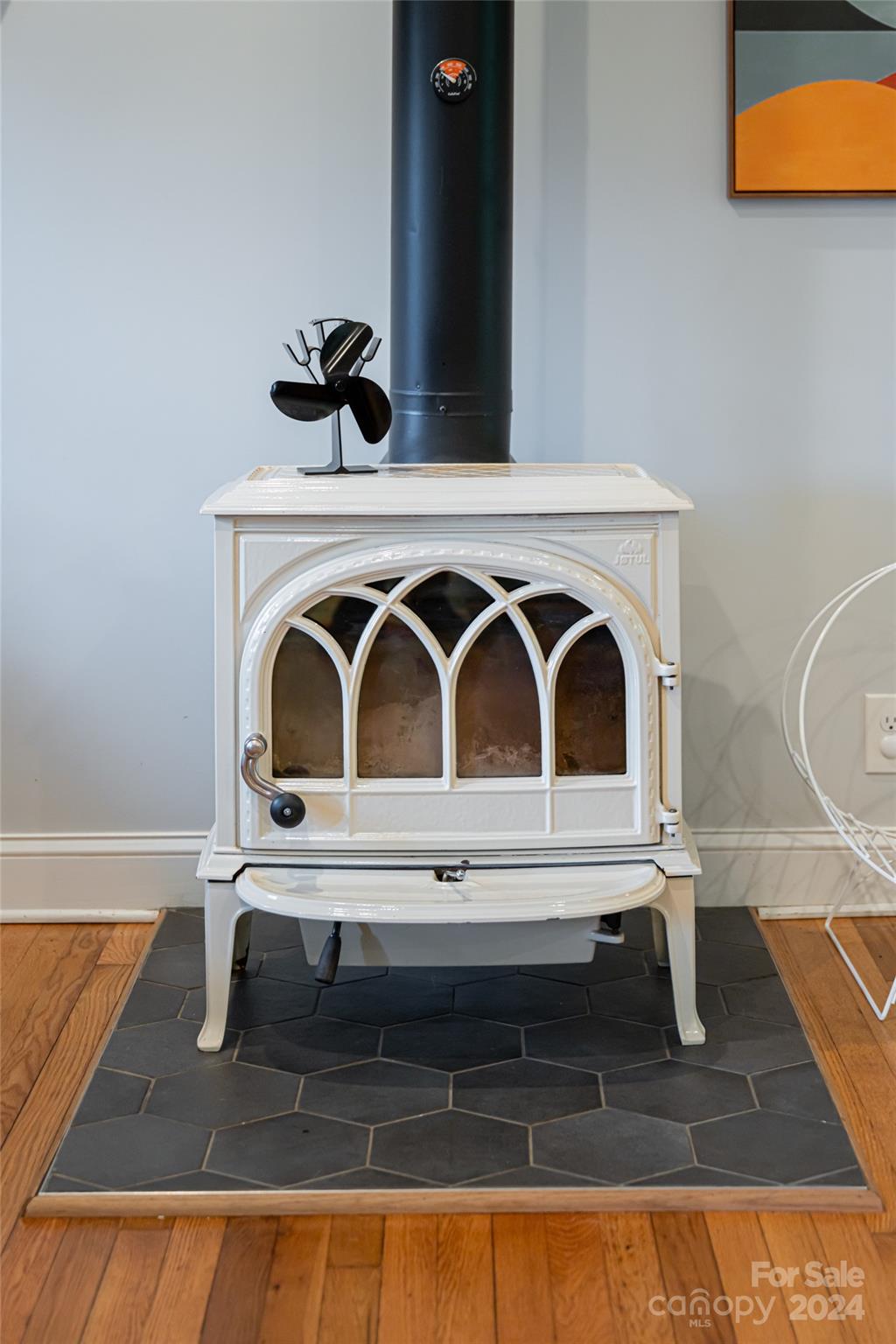 599 Beaverdam Road Asheville, NC 28804 - Photo 11 of 24 Gallery Image 11