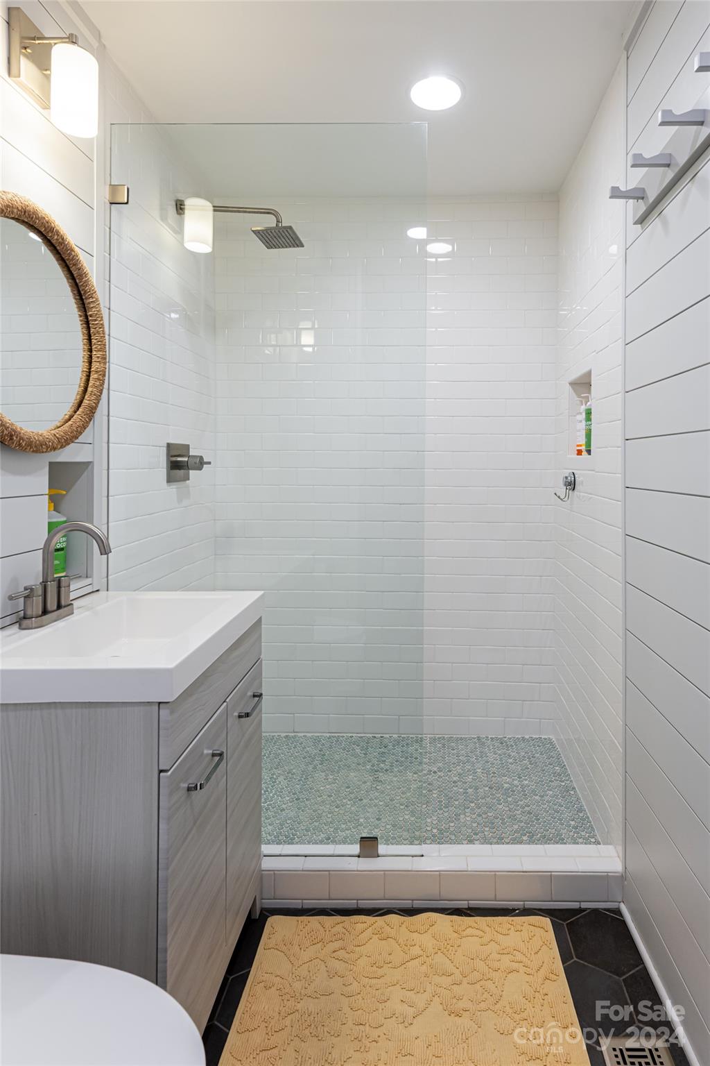 599 Beaverdam Road Asheville, NC 28804 - Photo 19 of 24 Gallery Image 19