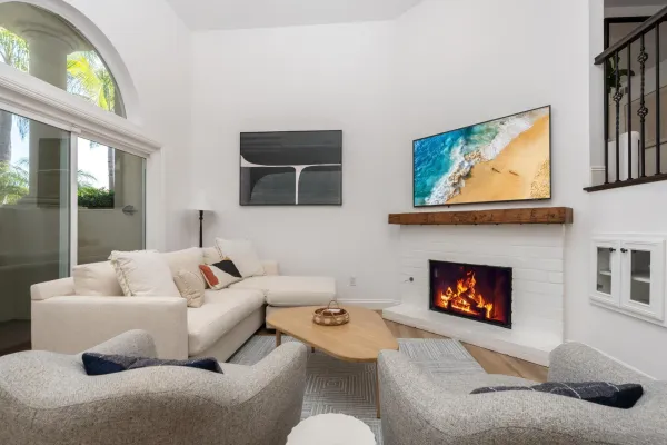 $7,500 | 241 South Sierra Avenue, Solana Beach, CA 92075