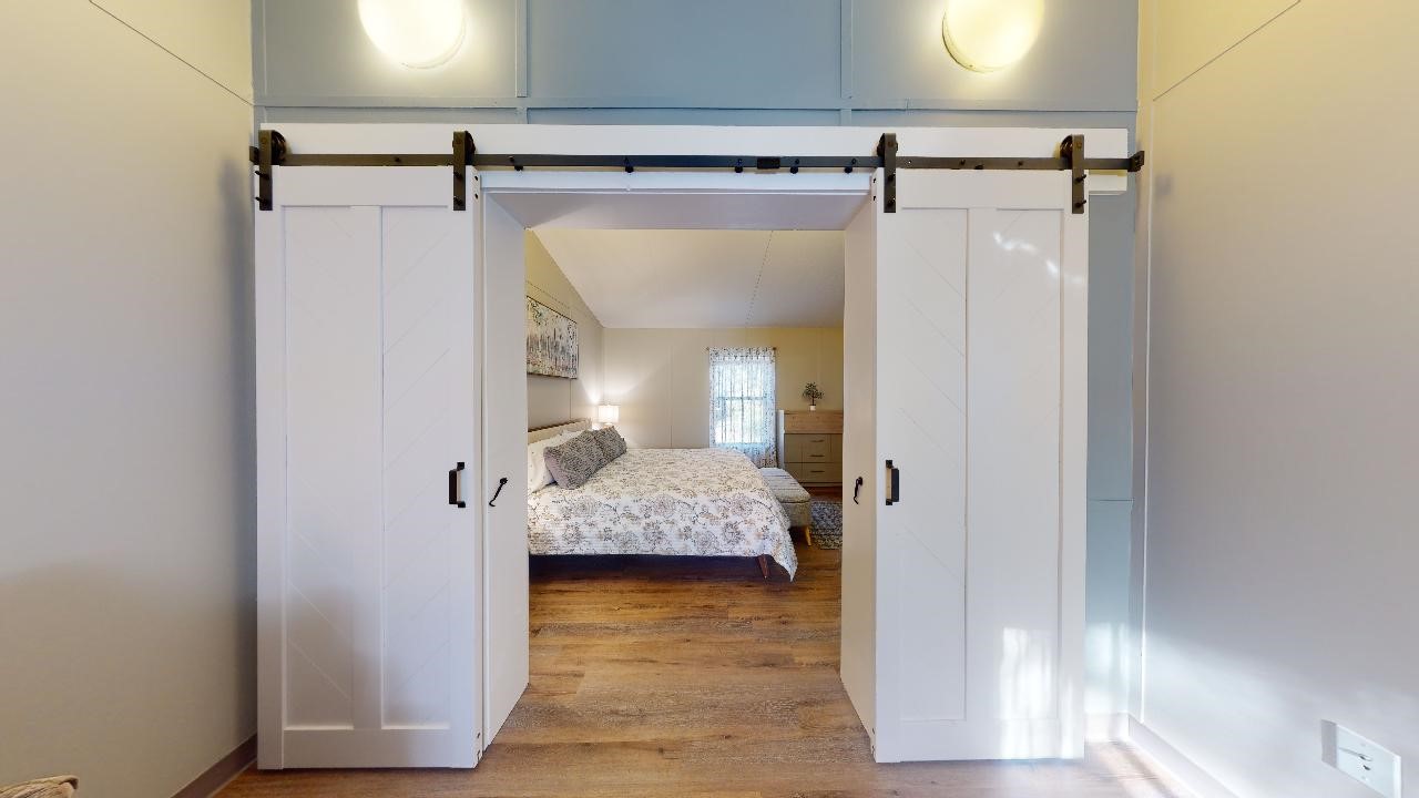 5585 Straub Road College Station, TX 77845 - Photo 15 of 50 a view of a walk in closet