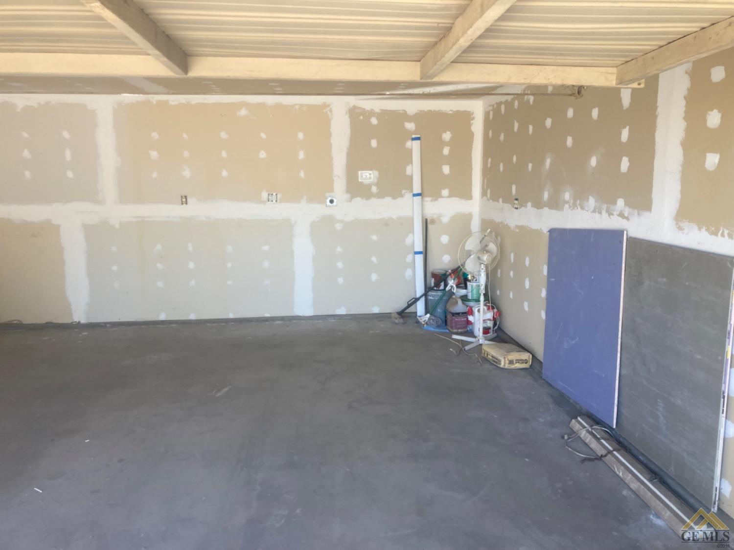 Undisclosed Address Buttonwillow, CA 93206 - Photo 15 of 56 a view of a room with window