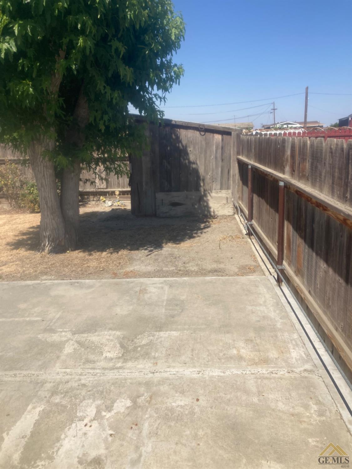 Undisclosed Address Buttonwillow, CA 93206 - Photo 54 of 56 a view of balcony with furniture