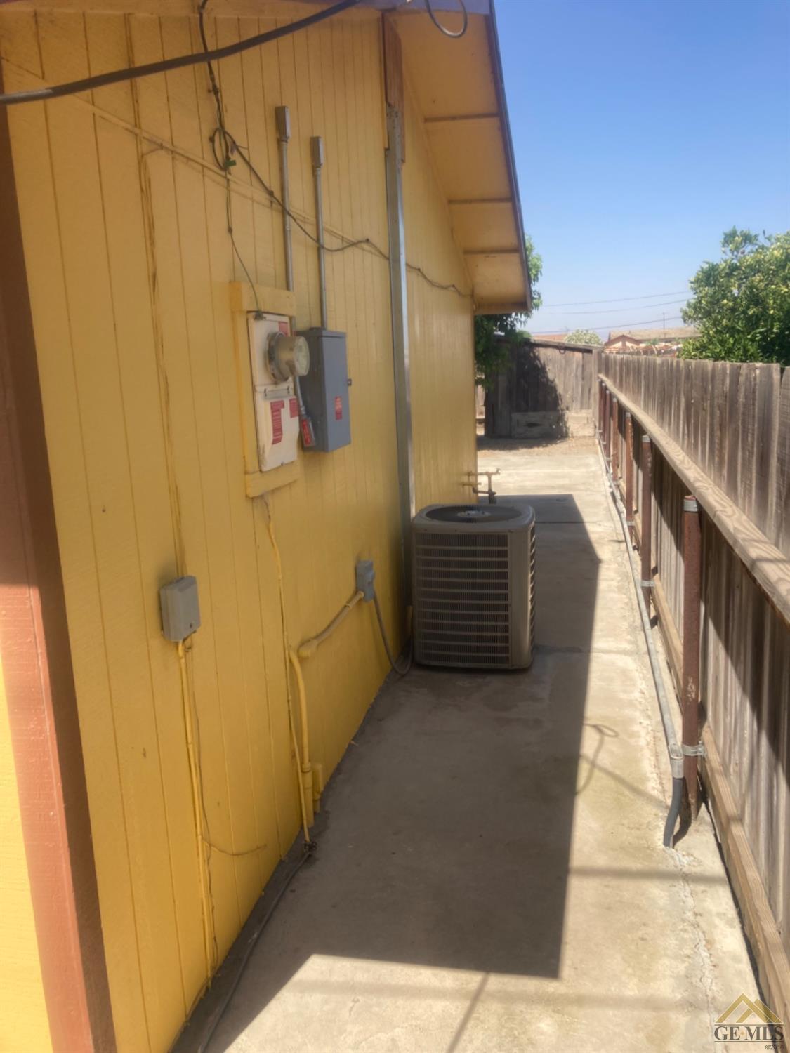 Undisclosed Address Buttonwillow, CA 93206 - Photo 56 of 56