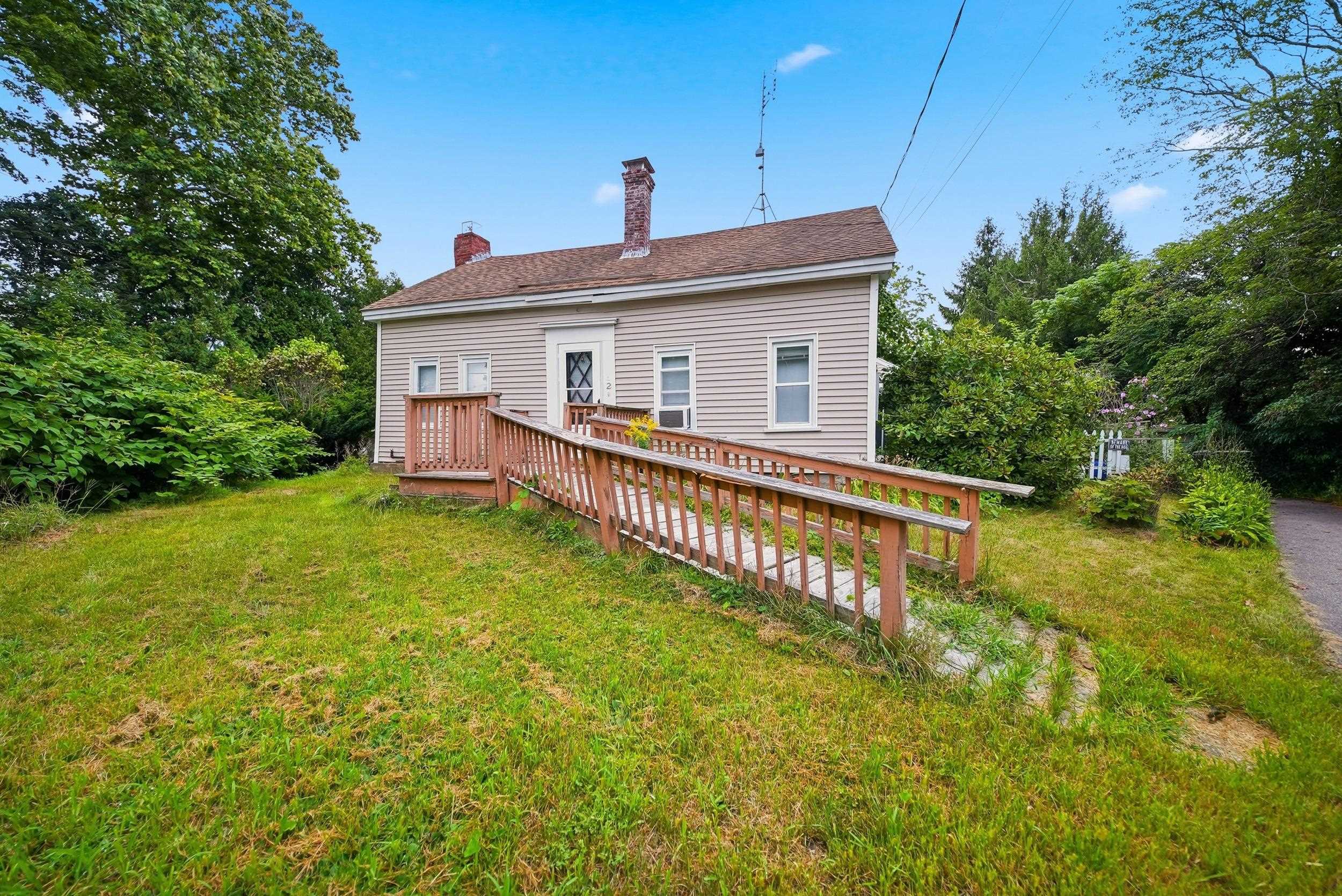 2 Hadley Road Newton, NH 03858 - Photo 3 of 37 Gallery Image 3
