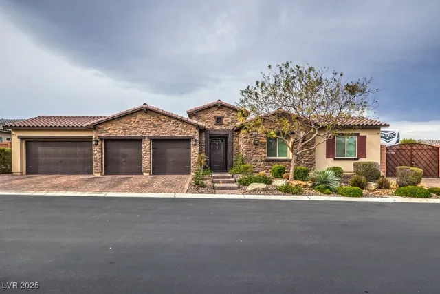 $1,175,000 | 8351 Agave Bloom Street, Las Vegas, NV 89131