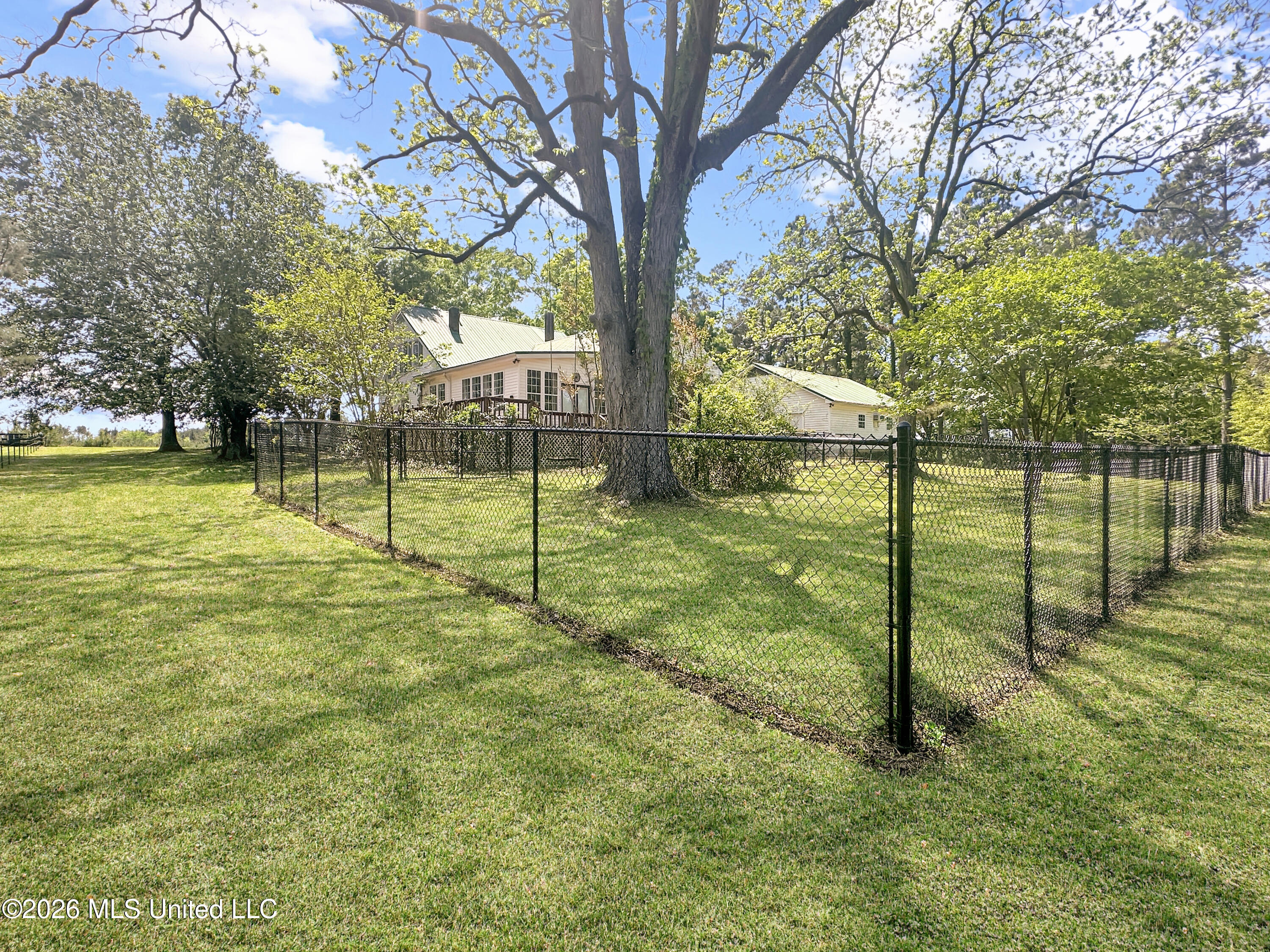 513 Harmony Road Crystal Springs, MS 39059 - Photo 13 of 41 f75194f7ef3797c1fb3230e181b4dfbca0ef63e1