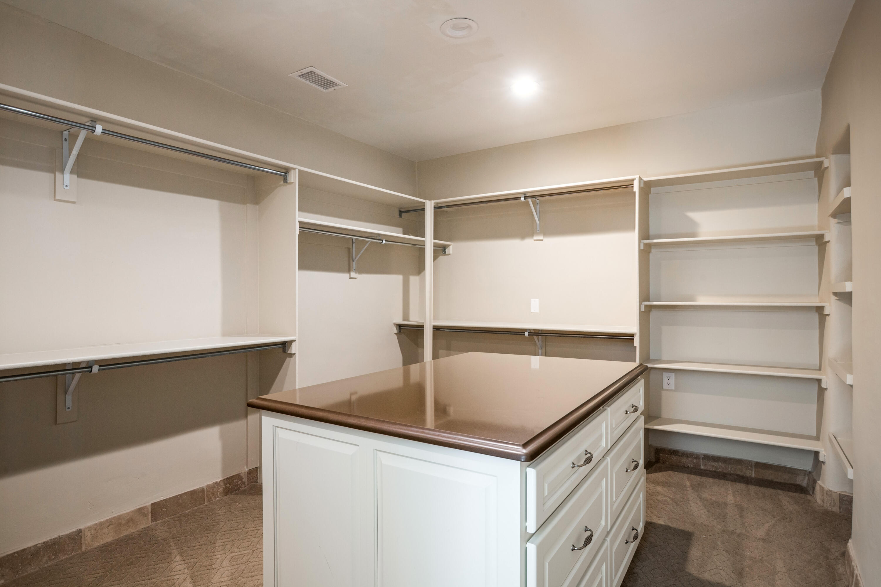 2535 Via Rio Place Albuquerque, NM 87107 - Photo 39 of 70 Gallery Image 39