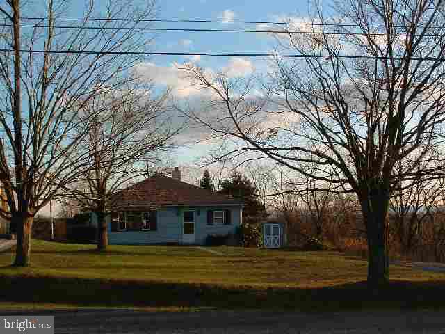 210 Campground Road Carlisle, PA 17015 - Photo 5 of 9 Gallery Image 5