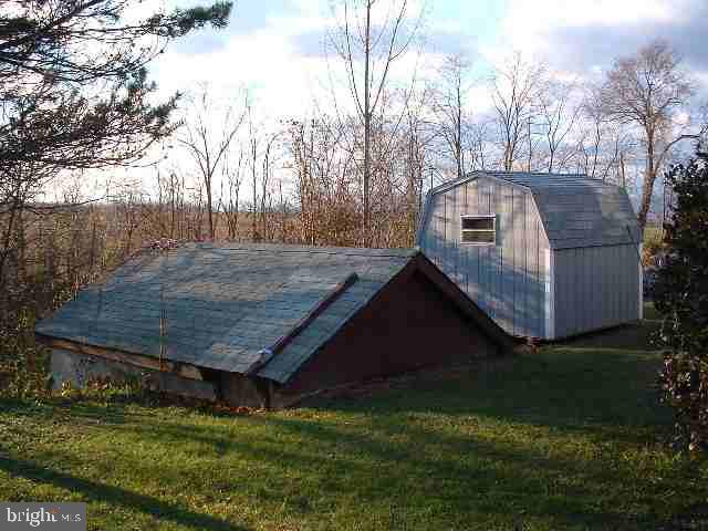 210 Campground Road Carlisle, PA 17015 - Photo 8 of 9 Gallery Image 8