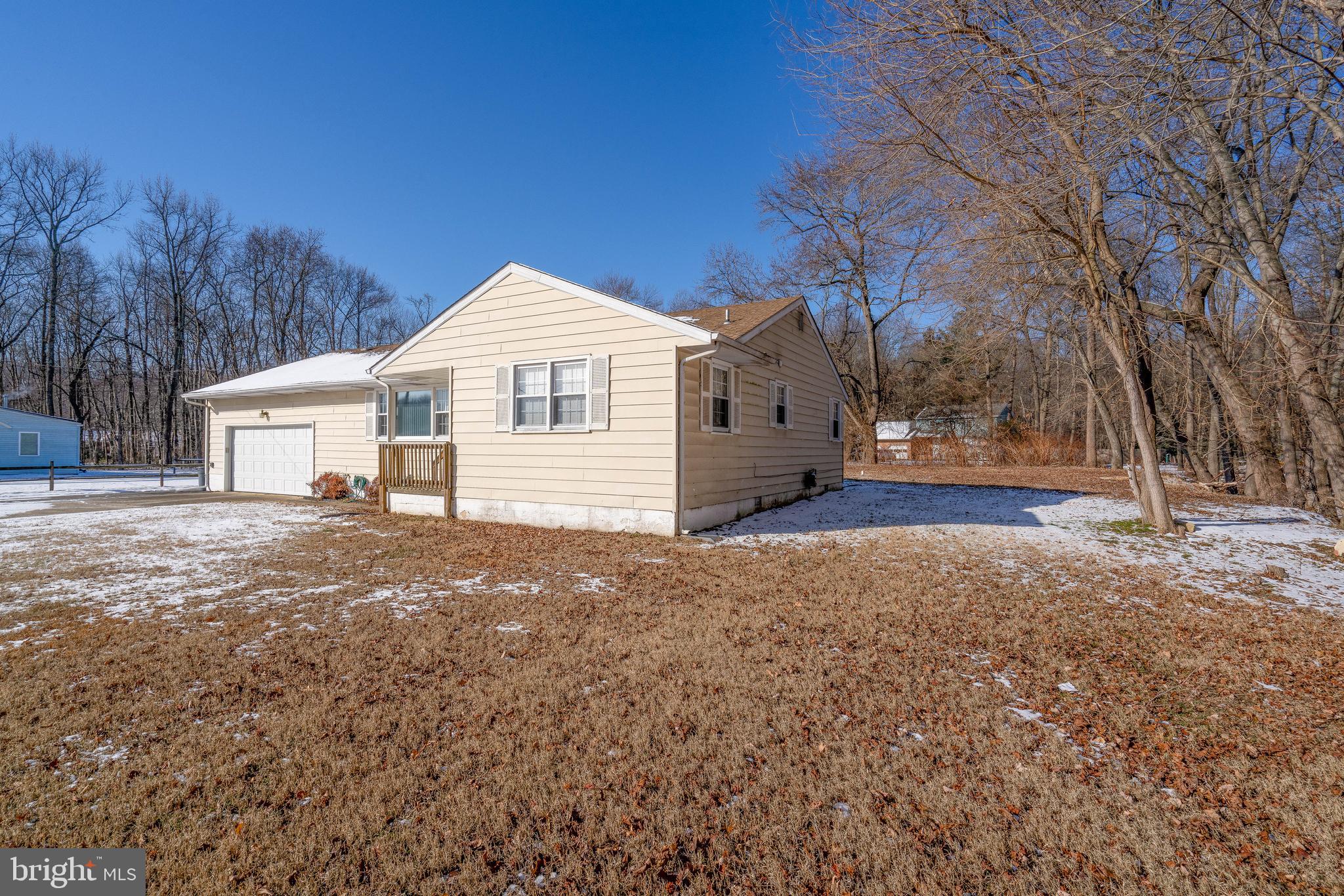 15 North Hook Road Pennsville, NJ 08070 - Photo 3 of 28 Gallery Image 3