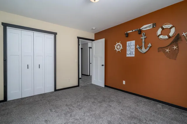 $440,000 | 14073 Red Oak Road Southeast, Mentor, MN 56736