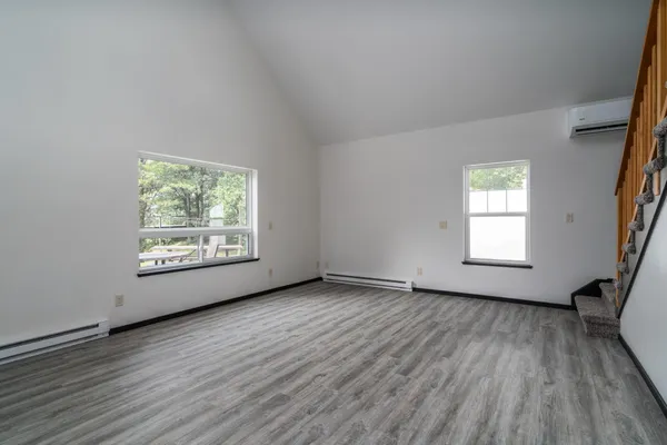 $440,000 | 14073 Red Oak Road Southeast, Mentor, MN 56736