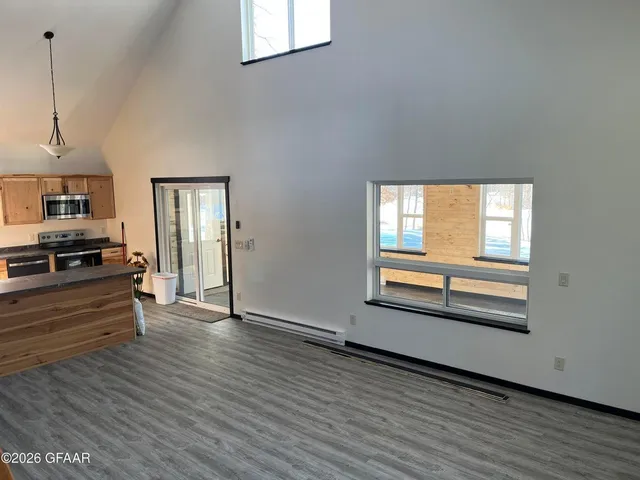 $440,000 | 14073 Red Oak Road Southeast, Mentor, MN 56736